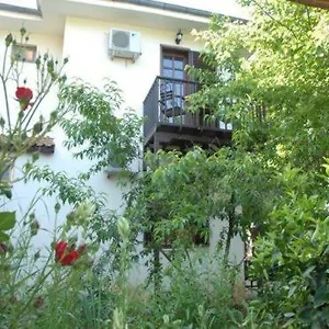 https://misafir-evi.aegeanhotels.net